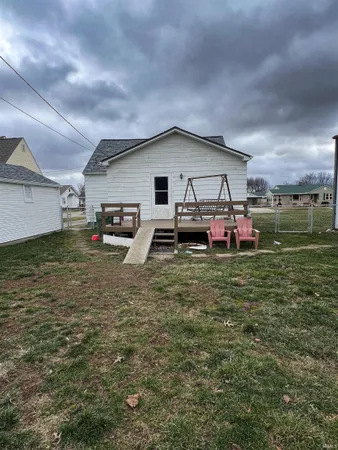 $175,000 | 342 Indiana Avenue, Sullivan, IN 47882