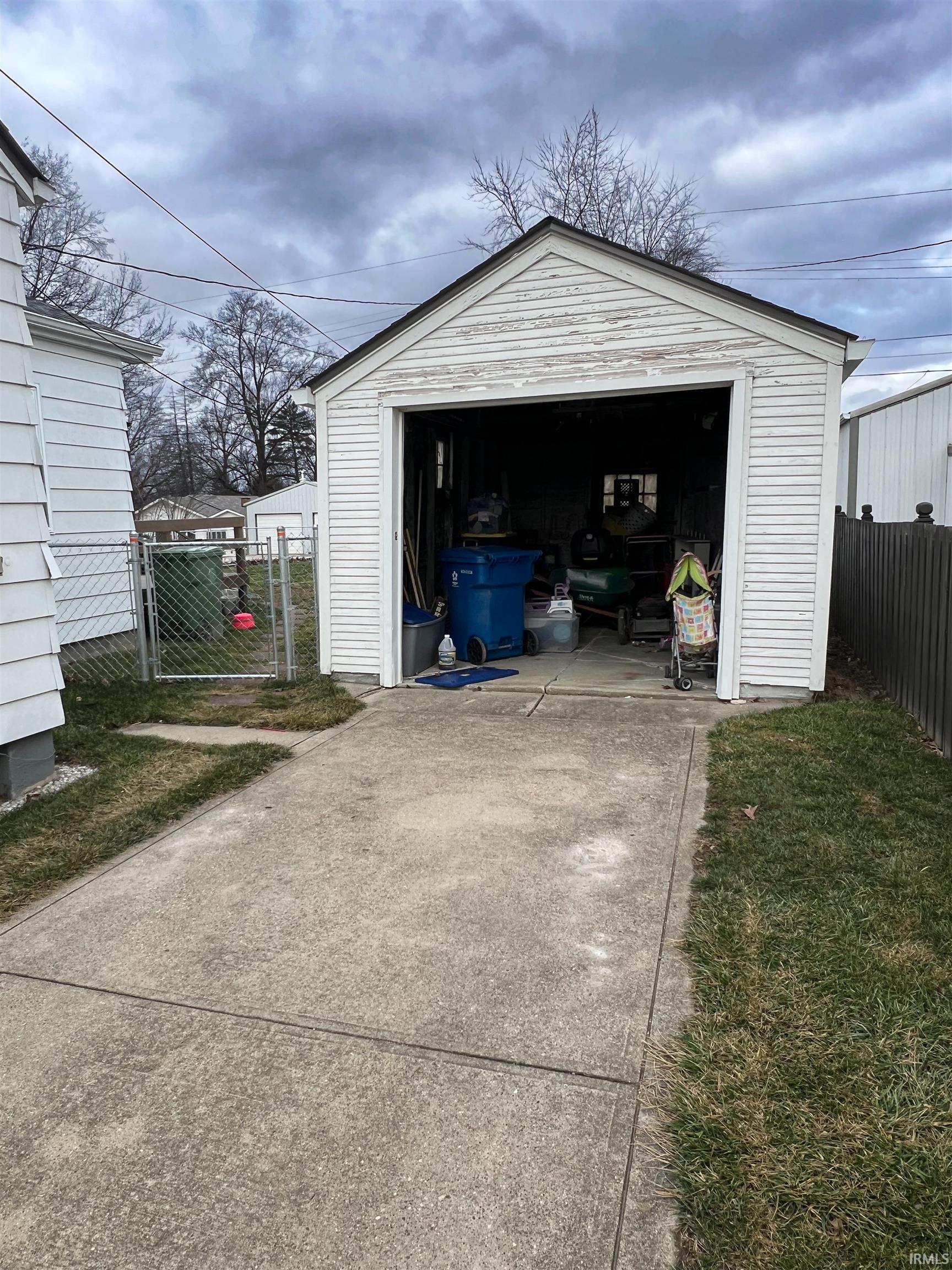 342 Indiana Avenue Sullivan, IN 47882 - Photo 19 of 22