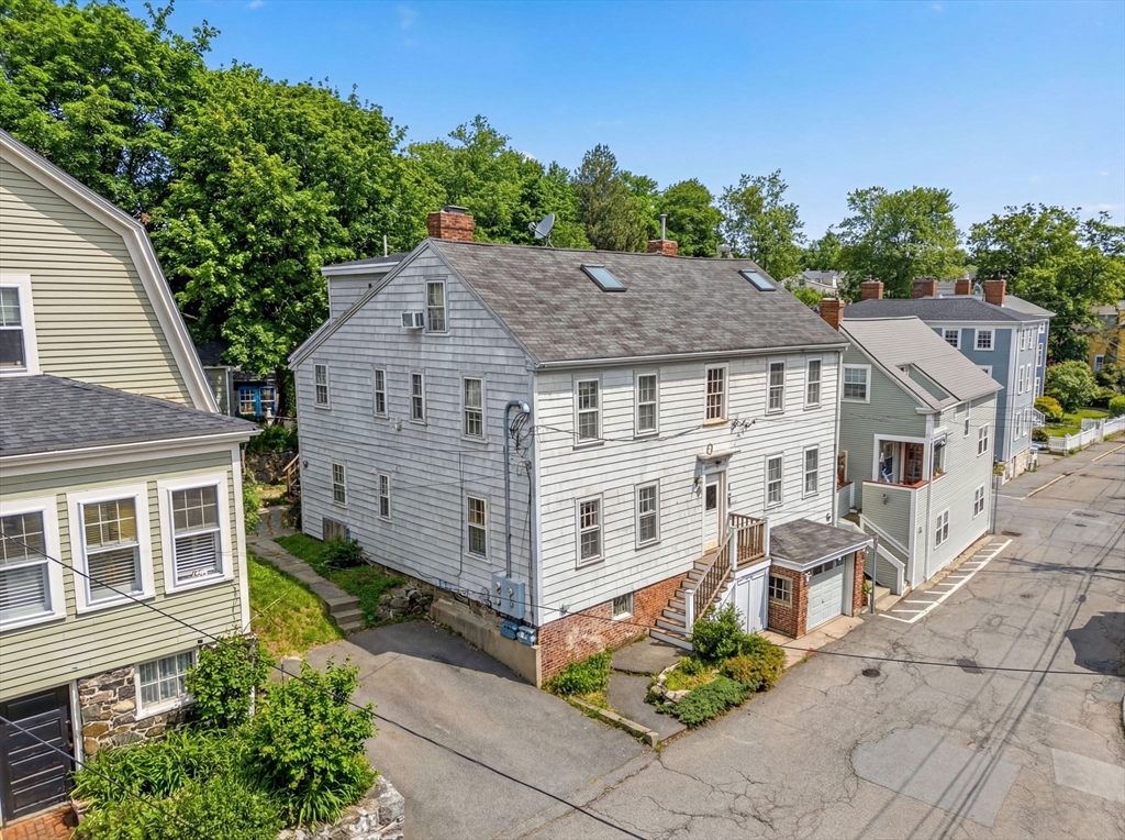 4 Orne Street, Unit 2 Marblehead, MA 01945 - Photo 1 of 15