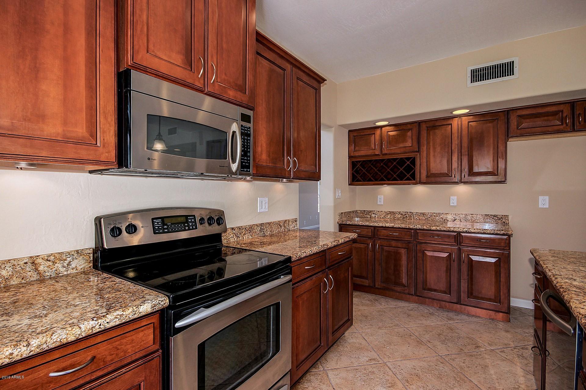 2648 East Amber Ridge Way Phoenix, AZ 85048 - Photo 15 of 53 0016-Amber Ridge (16) - Copy - Copy