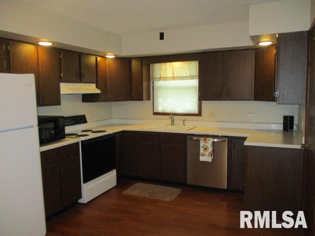 1265 Spring Bay Road East Peoria, IL 61611 - Photo 9 of 30 Gallery Image 9