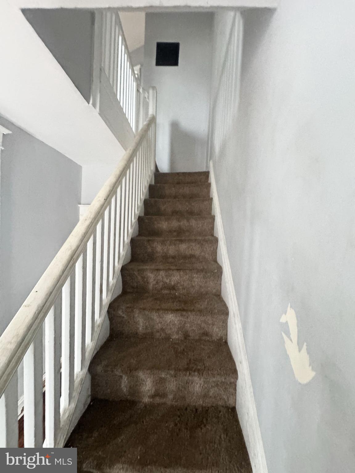 2801 Presbury Street Baltimore, MD 21216 - Photo 9 of 17 a view of entryway