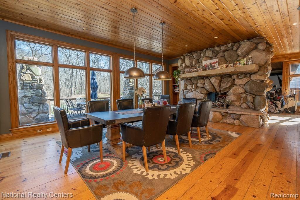 11000 Hibner Road Hartland, MI 48353 - Photo 14 of 59 12.jpg