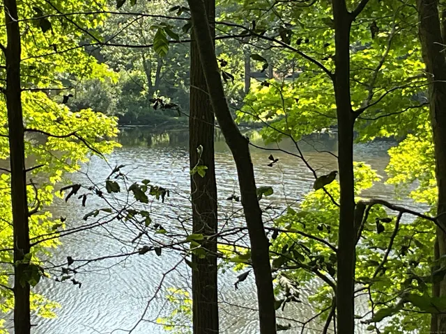 $279,000 | 176 Picketts Ridge Road, Redding, CT 06896