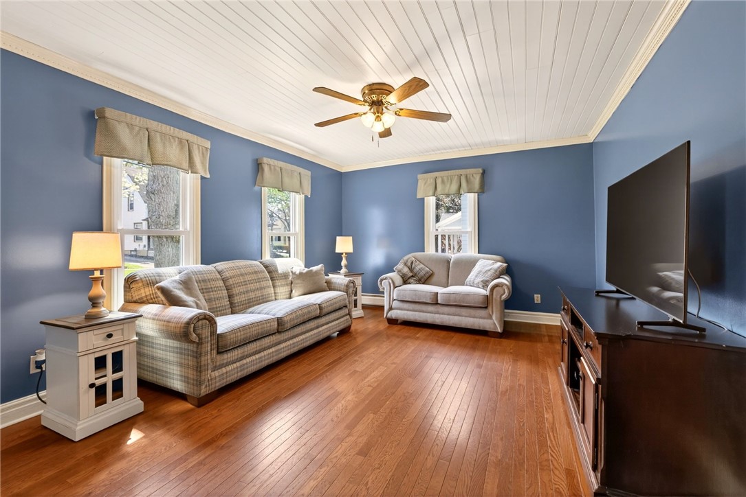 41 Frank Street Perinton, NY 14450 - Photo 5 of 15