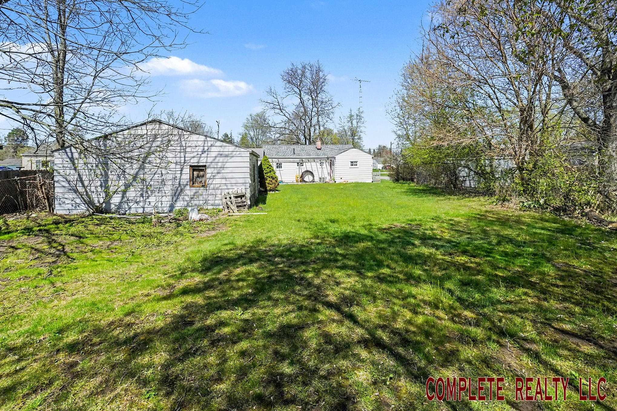 6062 Hopkins Road Flint, MI 48506 - Photo 23 of 25 50204920-15ff7858-40bc-435a-9ee8-bfa93cc53f4e.JPG