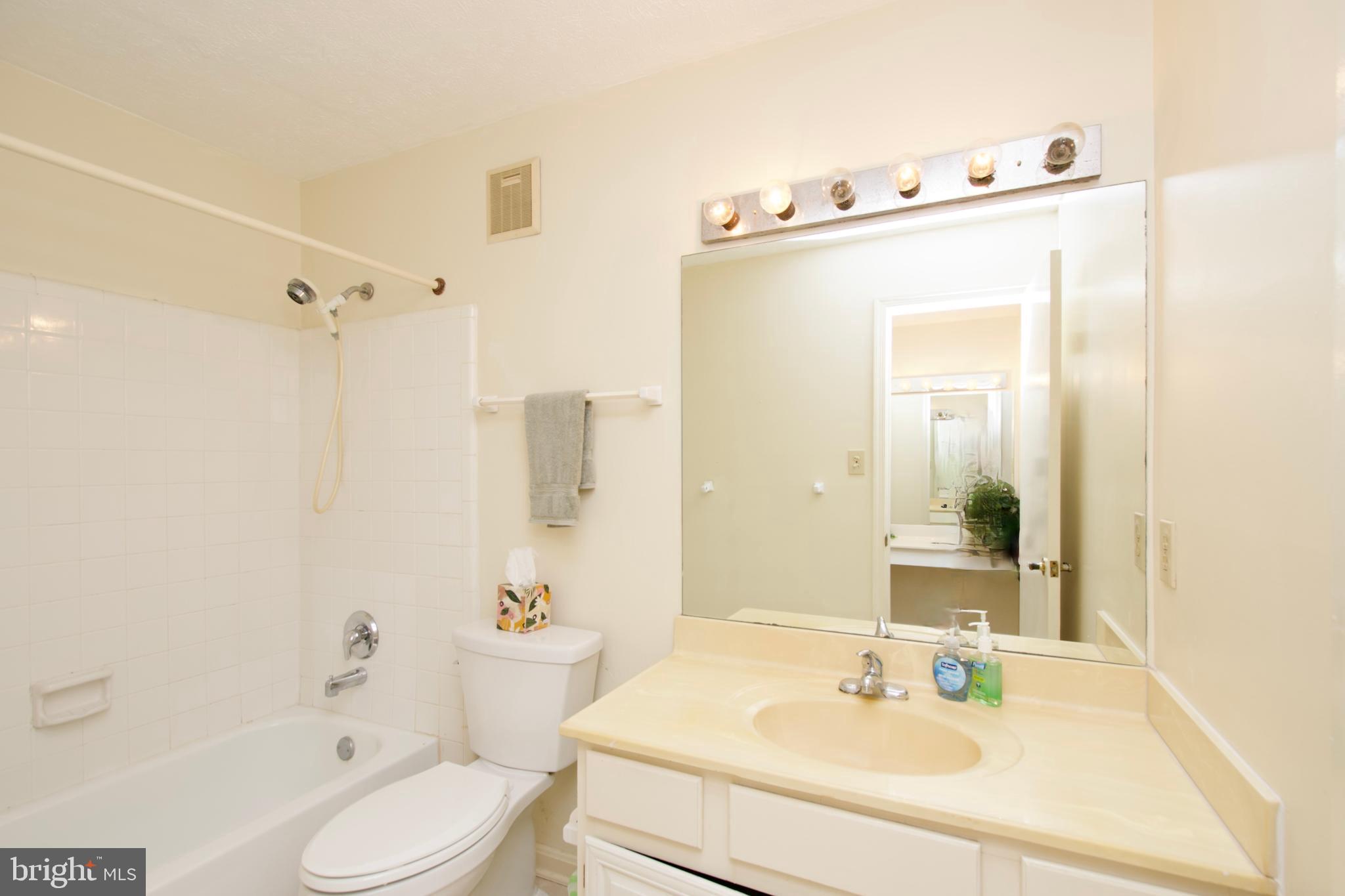 10066 Oakton Terrace Road, Unit 10066 Oakton, VA 22124 - Photo 32 of 35 Owners Suite Full Bath