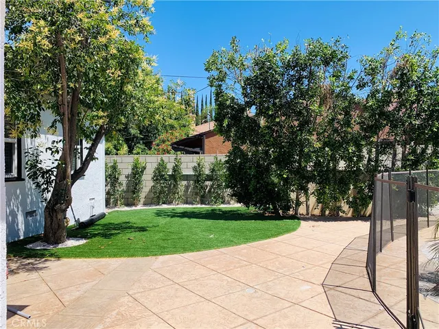 $7,700 | 5148 Otis Avenue, Tarzana, CA 91356