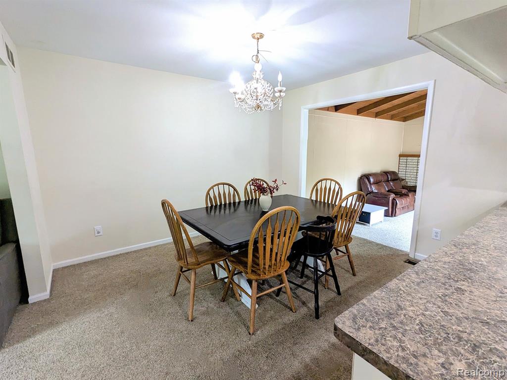 26199 Power Road Farmington Hills, MI 48334 - Photo 10 of 51