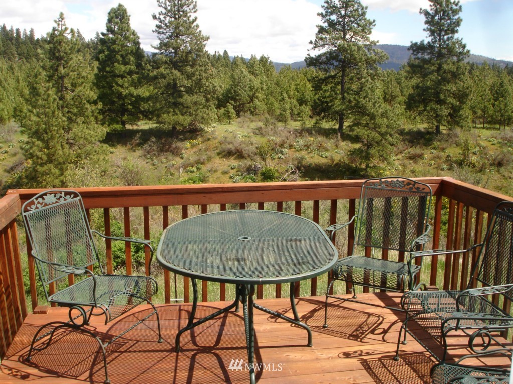 352 Danko Road Cle Elum, WA 98922 - Photo 3 of 17 Gallery Image 3