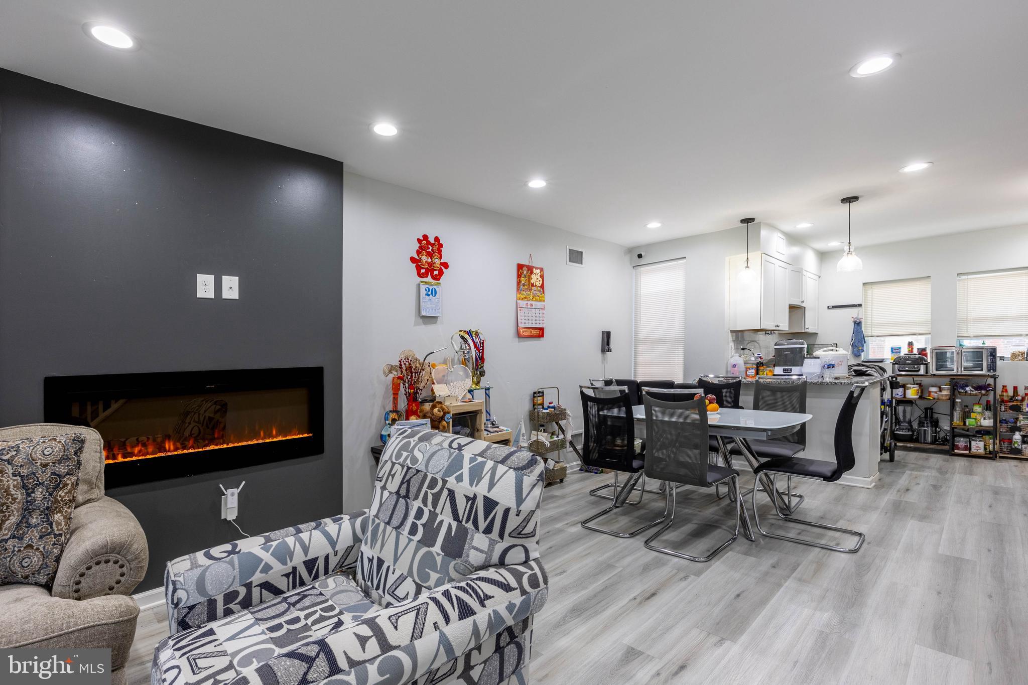 6527 Reedland Street Philadelphia, PA 19142 - Photo 4 of 34 Gallery Image 4
