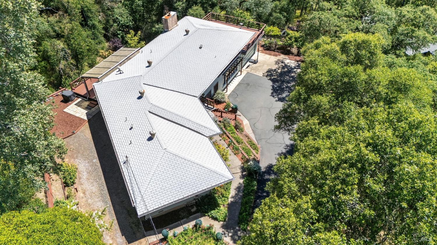 891 Isola Way Ukiah, CA 95482 - Photo 15 of 46 an aerial view of residential house with outdoor space and trees around