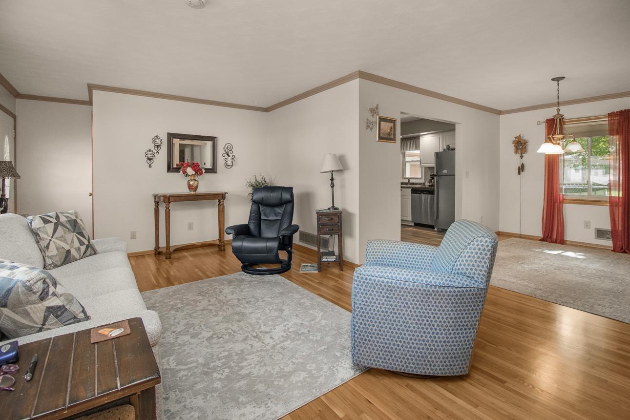 2014 Diffley Road Eagan, MN 55122 - Photo 5 of 39 Gallery Image 5