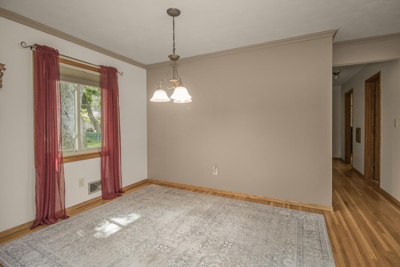 2014 Diffley Road Eagan, MN 55122 - Photo 8 of 39 Gallery Image 8
