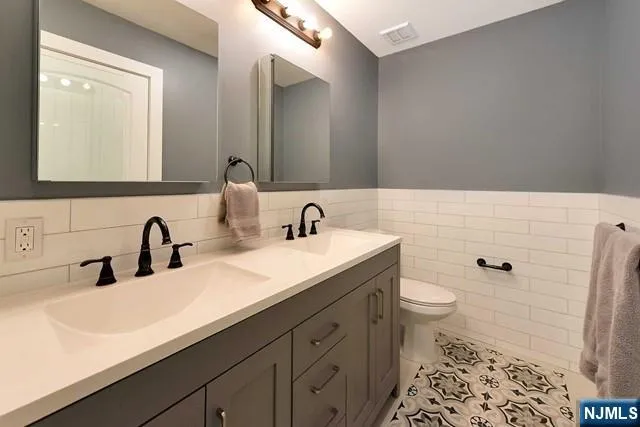 $3,675 | 8 Personette Street, Unit 7, Caldwell, NJ 07006