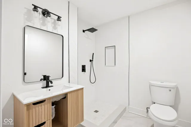 $214,900 | 1922 North Bancroft Street, Indianapolis, IN 46218