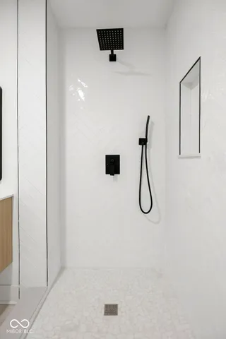 $214,900 | 1922 North Bancroft Street, Indianapolis, IN 46218