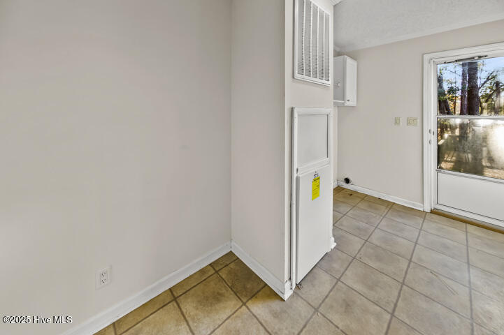 139 Sunset Avenue Merritt, NC 28556 - Photo 15 of 60 Mud Room with Laundry