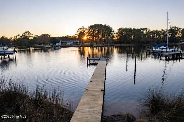 $325,000 | 139 Sunset Avenue, Merritt, NC 28556