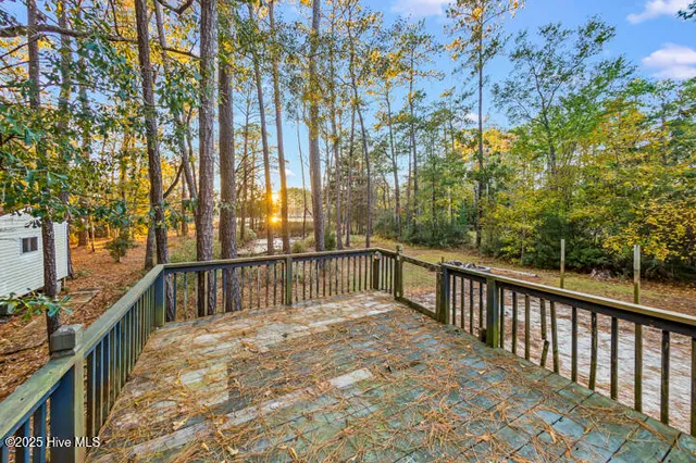 $325,000 | 139 Sunset Avenue, Merritt, NC 28556