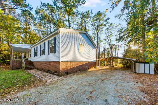 $325,000 | 139 Sunset Avenue, Merritt, NC 28556