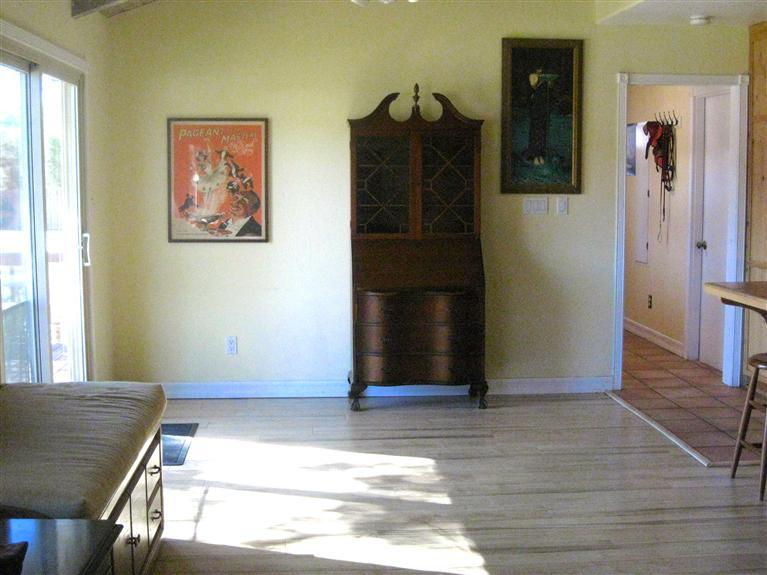 210 Burnham Road Oak View, CA 93022 - Photo 9 of 17 a view of a livingroom with wooden floor and closet