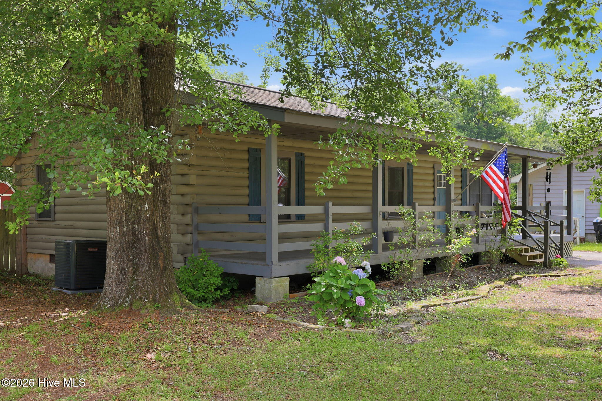 866 Mill River Road Jacksonville, NC 28540 - Photo 3 of 37