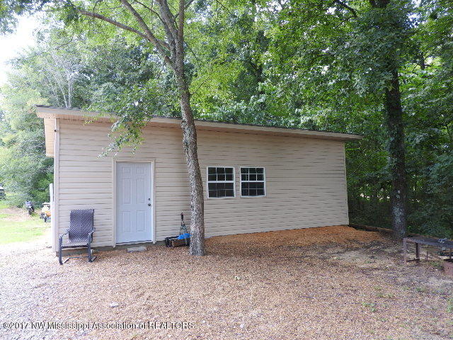 313 Spring Run Road Coldwater, MS 38618 - Photo 37 of 44