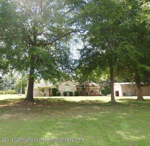 313 Spring Run Road Coldwater, MS 38618 - Photo 7 of 44