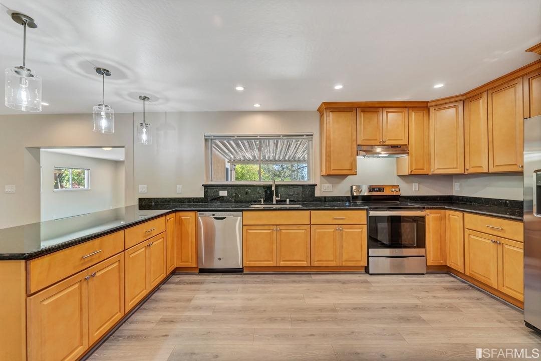 118 Tamarack Drive Hercules, CA 94547 - Photo 12 of 25