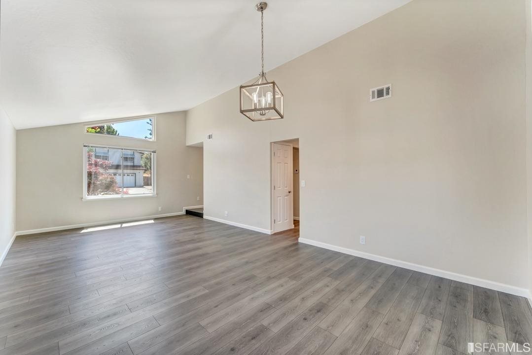 118 Tamarack Drive Hercules, CA 94547 - Photo 6 of 25