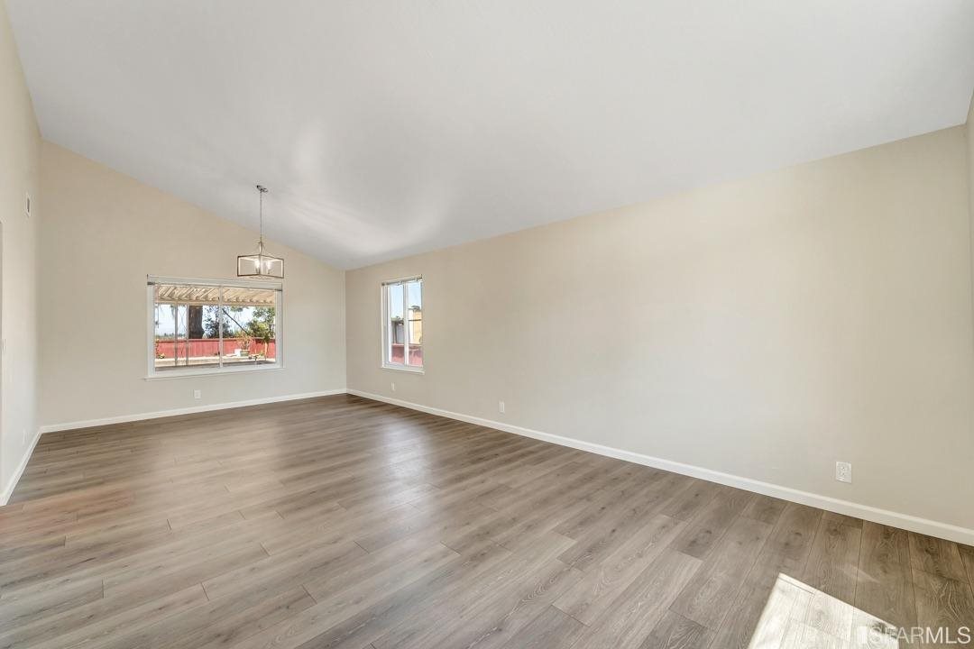 118 Tamarack Drive Hercules, CA 94547 - Photo 7 of 25