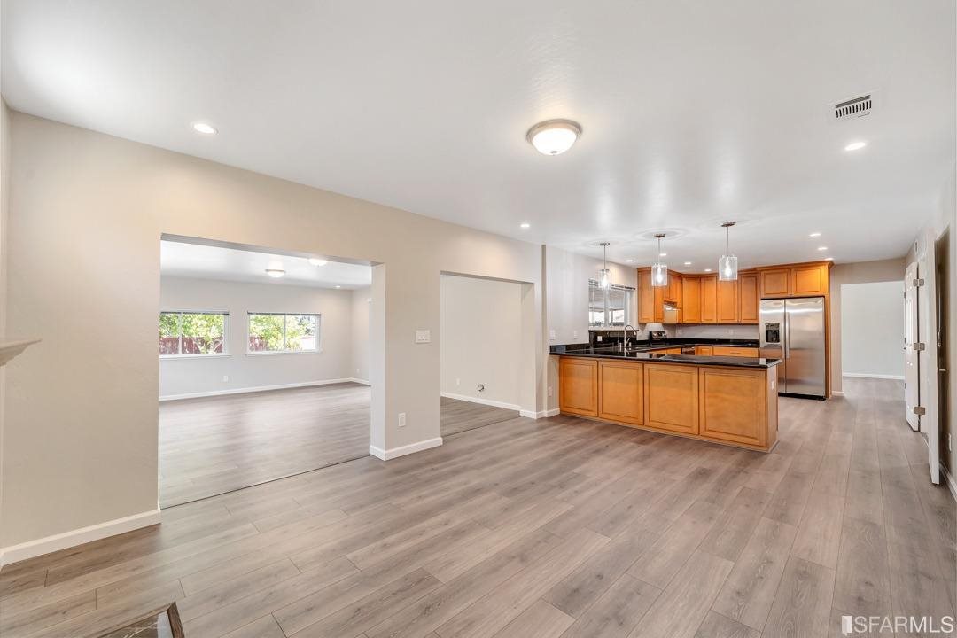 118 Tamarack Drive Hercules, CA 94547 - Photo 10 of 25