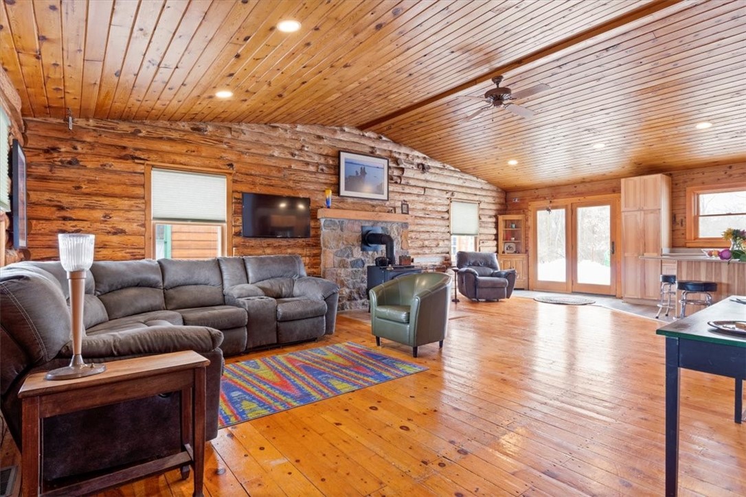 697 Pelis Road Phelps, NY 14513 - Photo 5 of 30