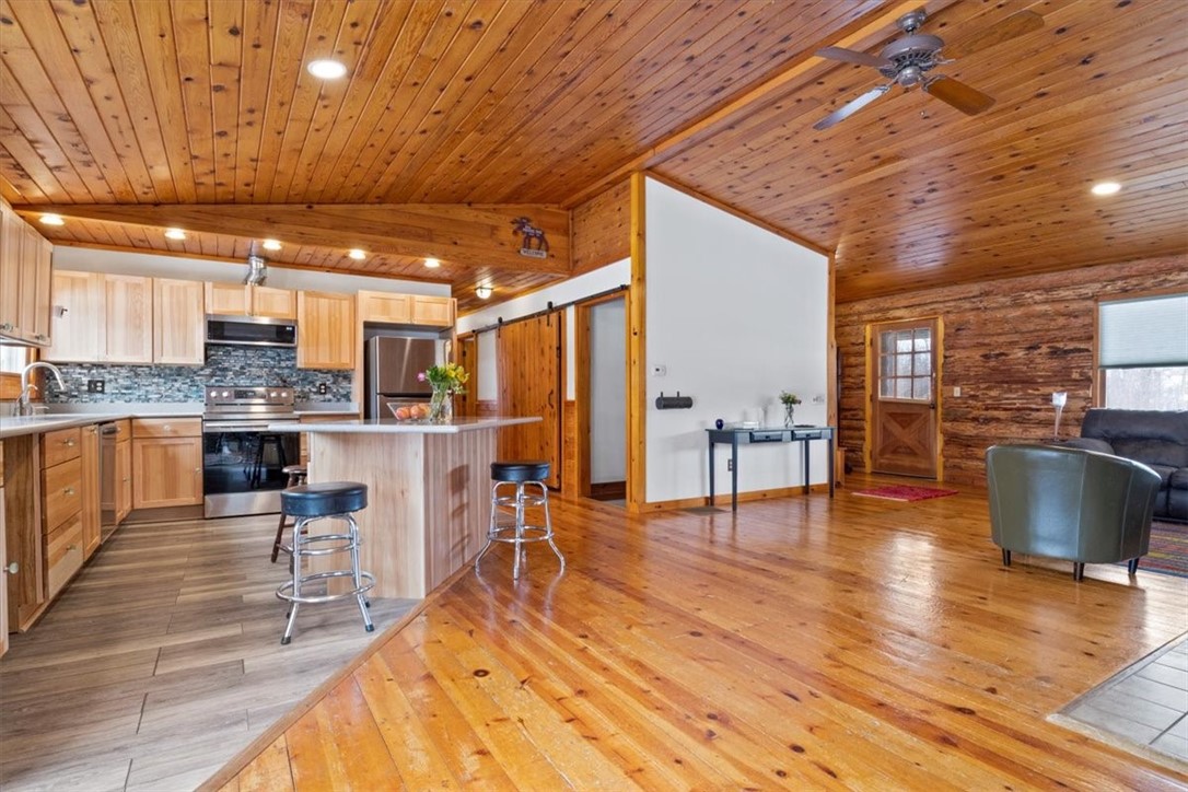 697 Pelis Road Phelps, NY 14513 - Photo 8 of 30