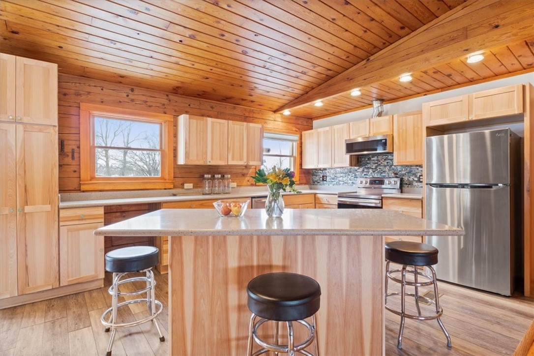 697 Pelis Road Phelps, NY 14513 - Photo 9 of 30