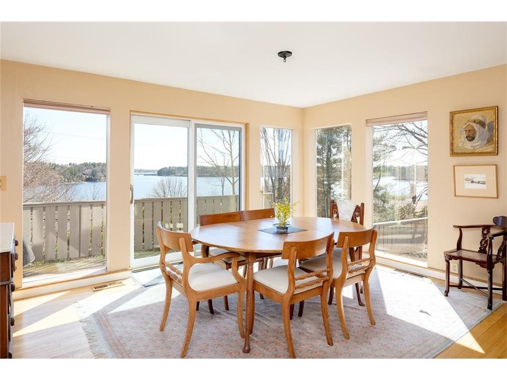 19 Goose Point Road, Unit A Kittery, ME 03905 - Photo 12 of 33