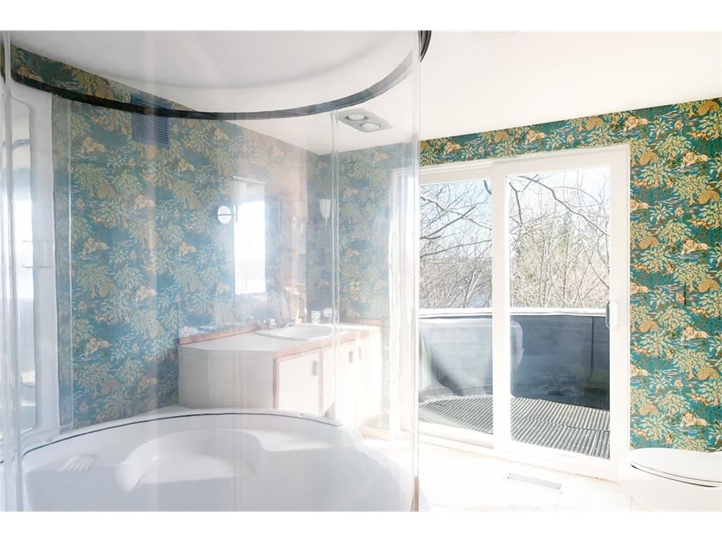 19 Goose Point Road, Unit A Kittery, ME 03905 - Photo 23 of 33