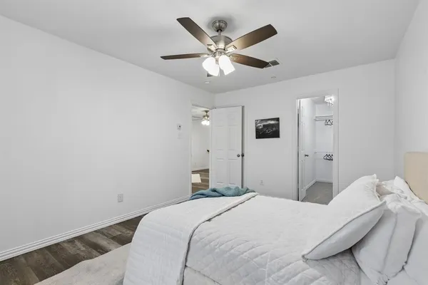 $295,000 | 2916 Durango Place, Bedford, TX 76021