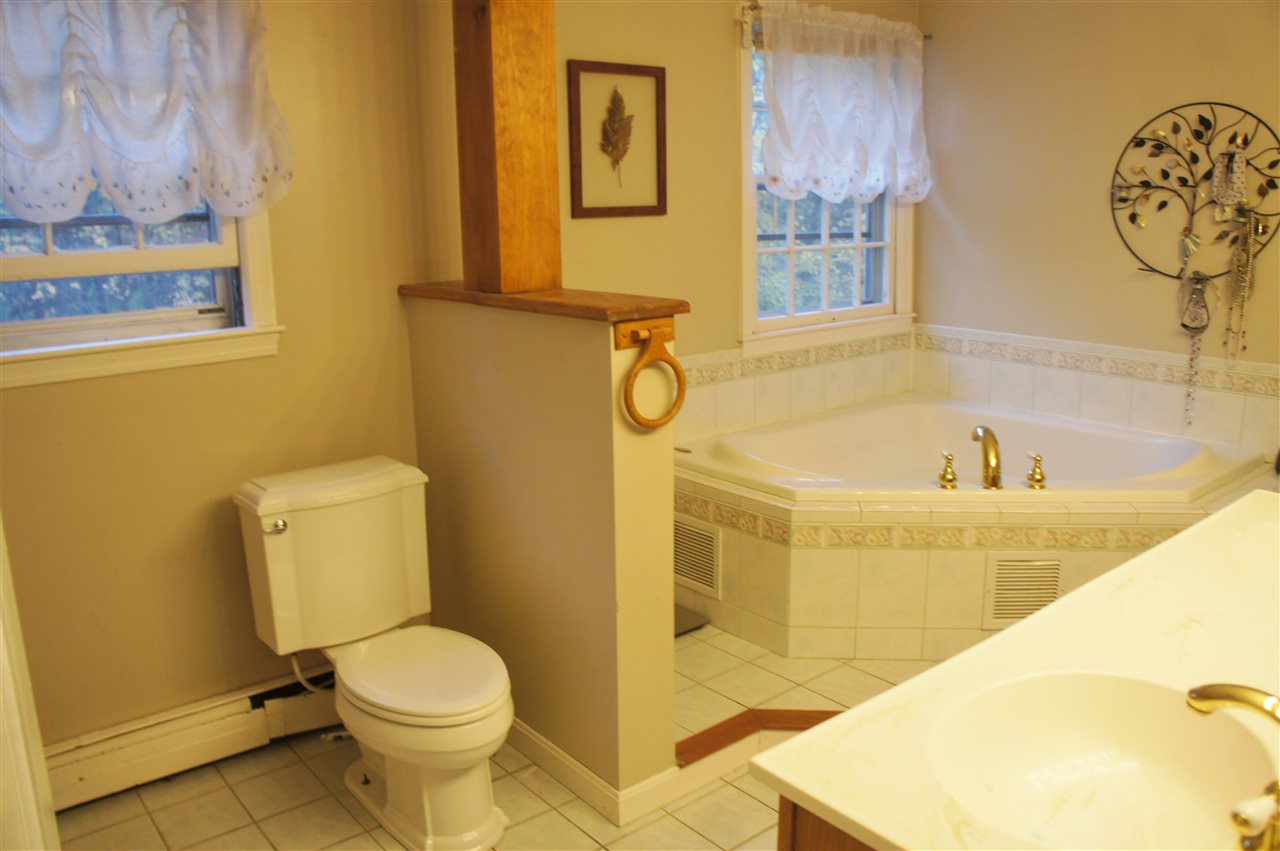 426 Main Dunstable Road Nashua, NH 03062 - Photo 23 of 40 Gallery Image 23