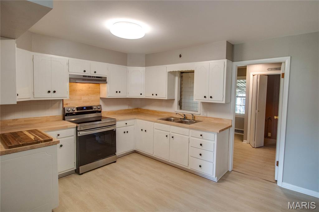 302 Harrison Street Jerseyville, IL 62052 - Photo 10 of 24