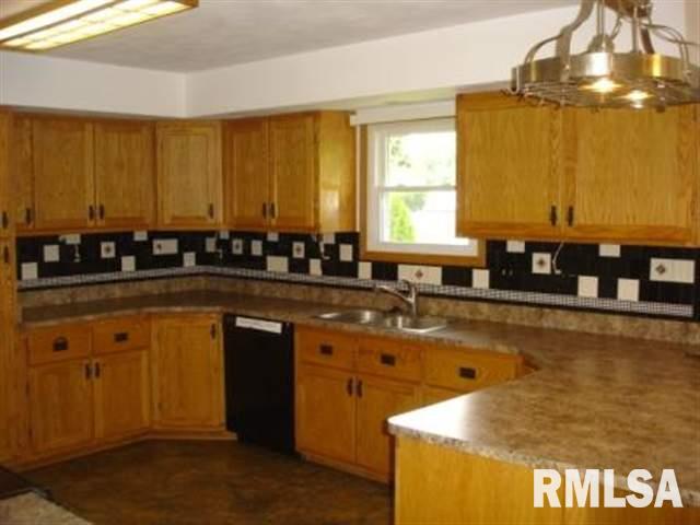 4 Circle O Addition Colona, IL 61241 - Photo 5 of 20