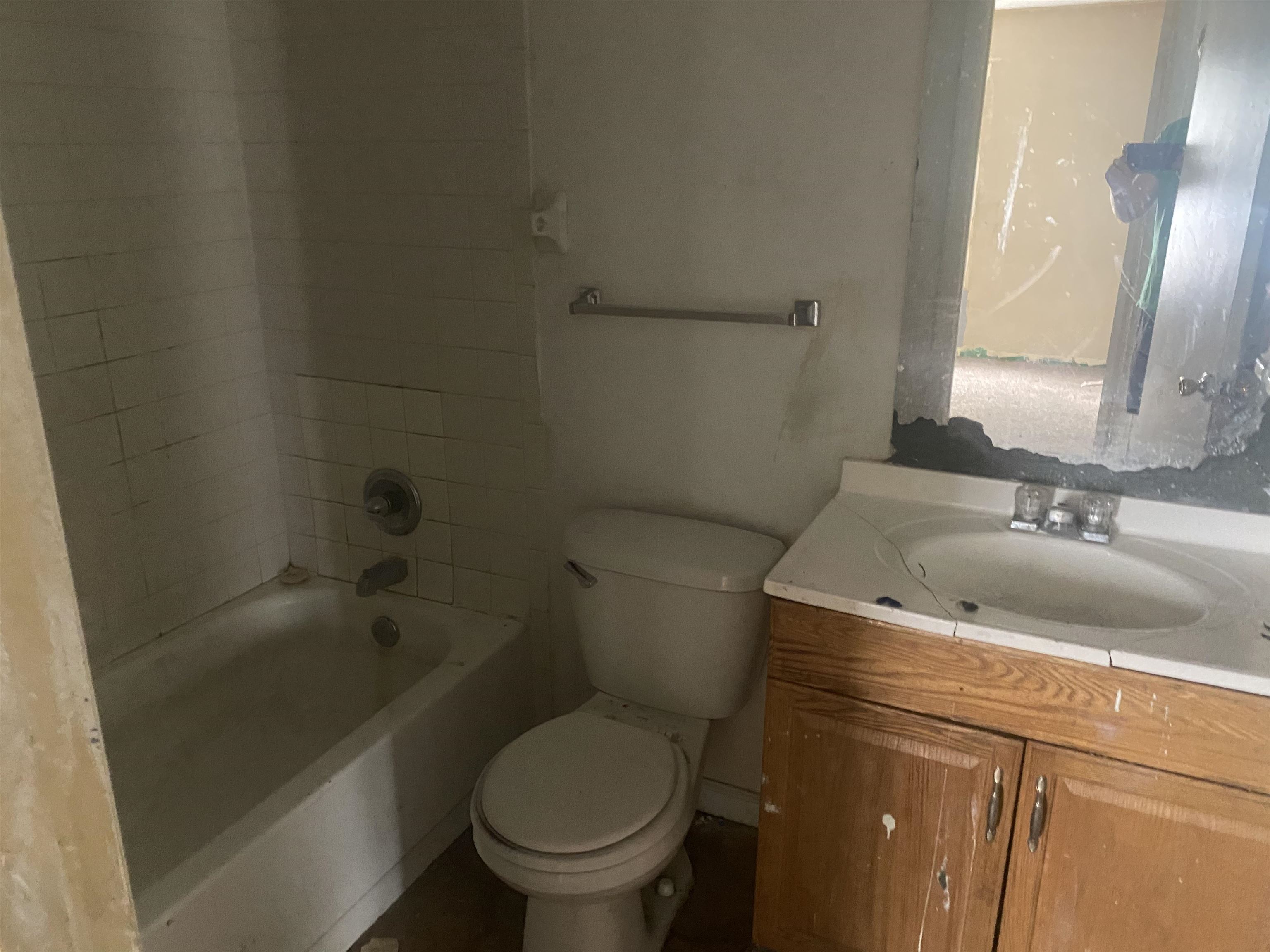 4795 Allrand Road Memphis, TN 38118 - Photo 10 of 21 a bathroom with a sink toilet and shower