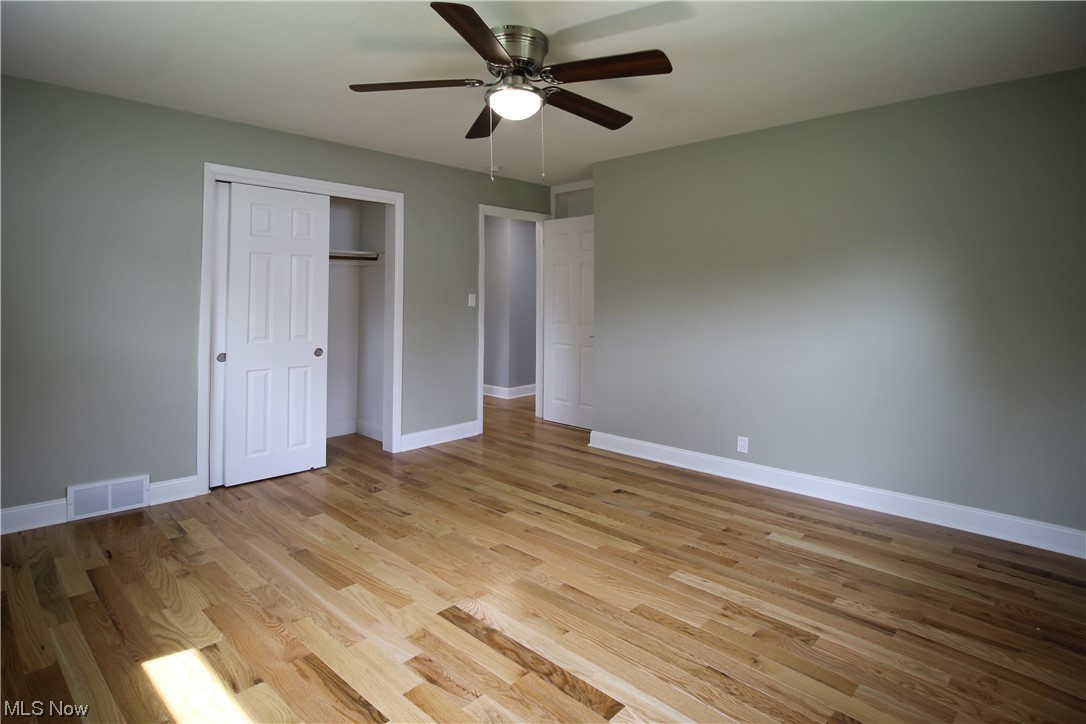 4541 Springvale Drive Warrensville Heights, OH 44128 - Photo 14 of 33 MAIN BEDROOM 1