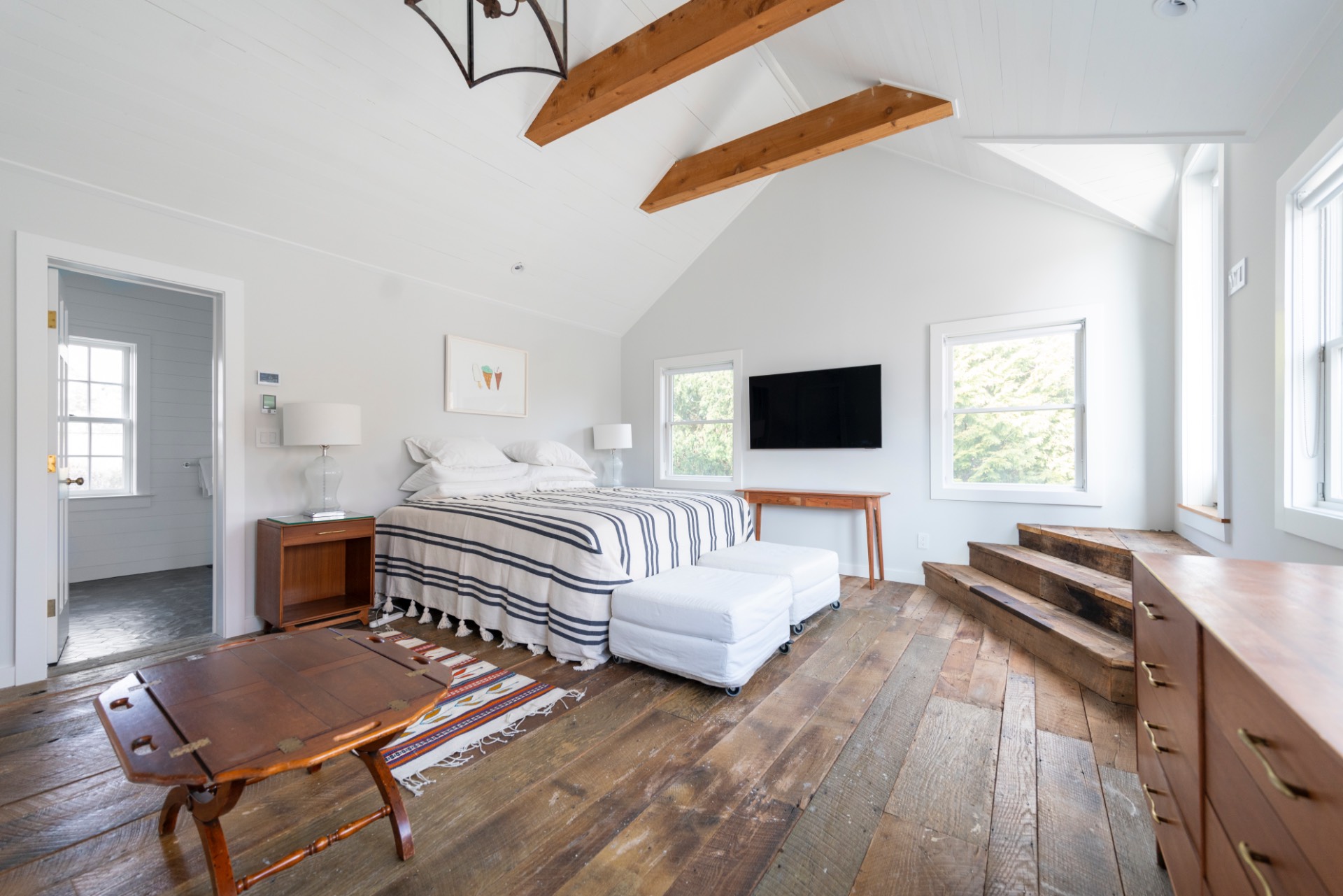 201 Lumber Lane Bridgehampton, NY 11932 - Photo 11 of 21