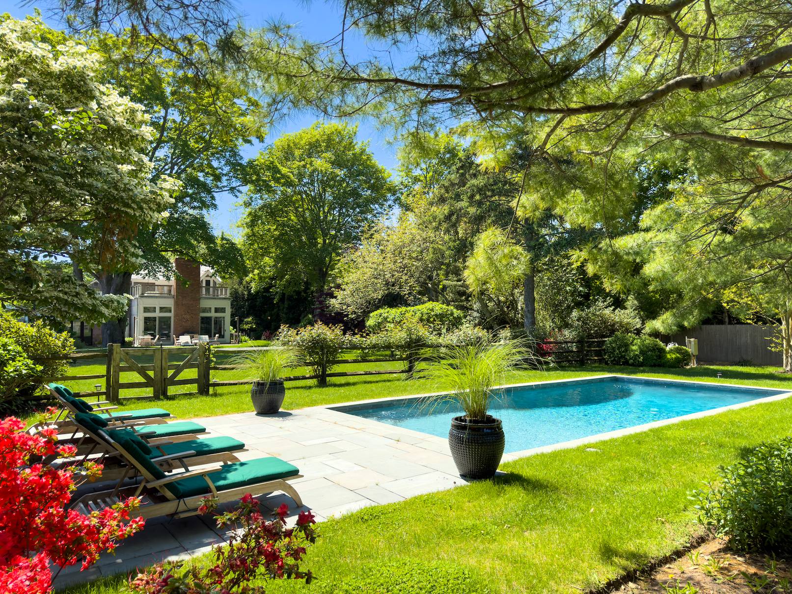 201 Lumber Lane Bridgehampton, NY 11932 - Photo 19 of 21