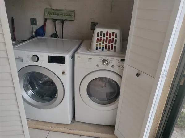 $2,100 | 2852 Carambola Circle South, Unit 2852, Coconut Creek, FL 33066