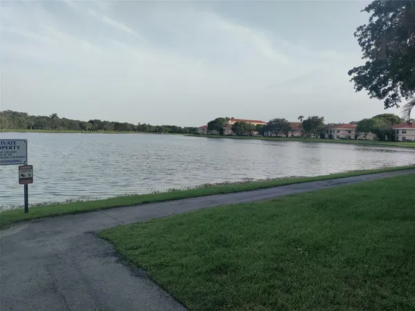 $2,100 | 2852 Carambola Circle South, Unit 2852, Coconut Creek, FL 33066