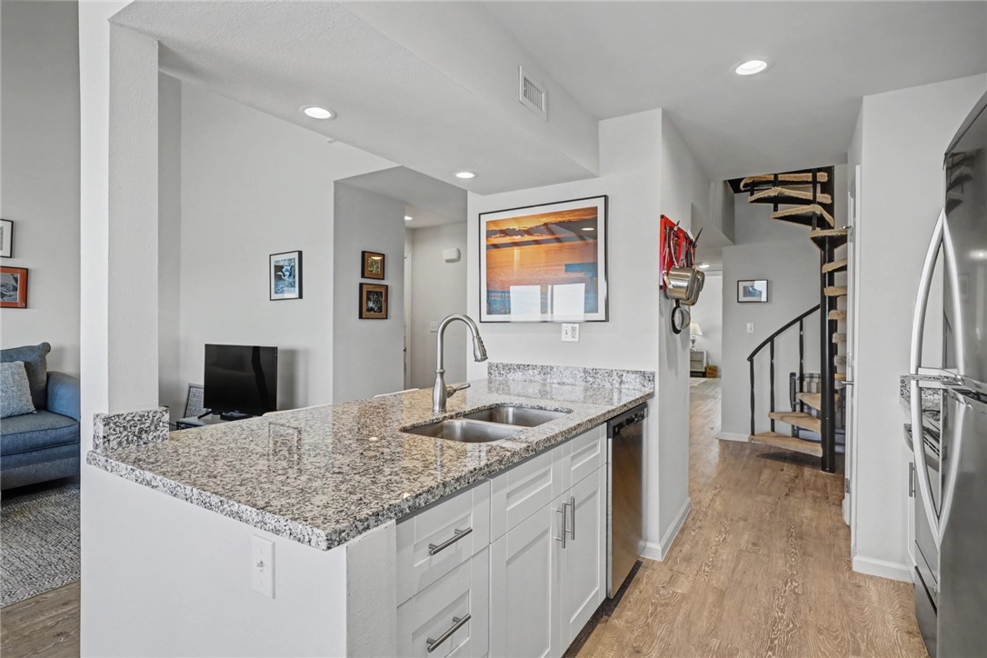 620 Fulton Beach Road, Unit 705 Rockport, TX 78382 - Photo 12 of 38