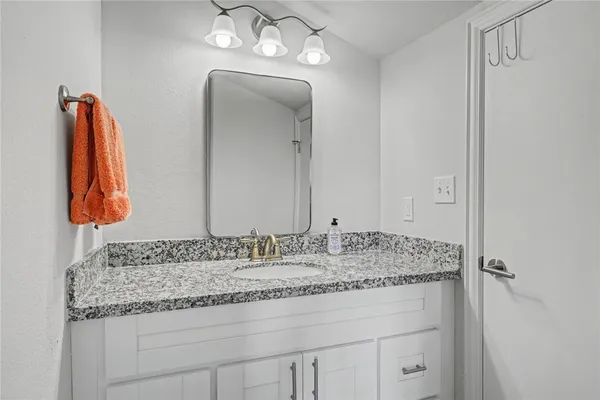 $474,900 | 620 Fulton Beach Road, Unit 705, Rockport, TX 78382